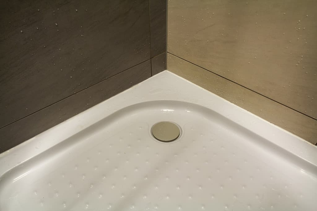 Cambio de bañera a plato de ducha en A Coruña